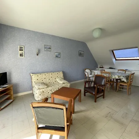 Jullouville, 2 Pieces, 2 Personnes - Fr-1-361-35 *
