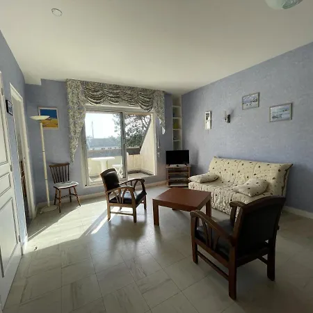 Jullouville, 2 Pieces, 2 Personnes - Fr-1-361-35 * Jullouville-les-Pins